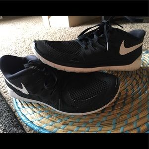Nike Free Shoes 5.0 - 6.5 Youth